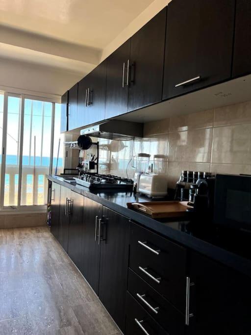 Ocean View Sunset Apartment In The Heart Of Rabat Exterior foto